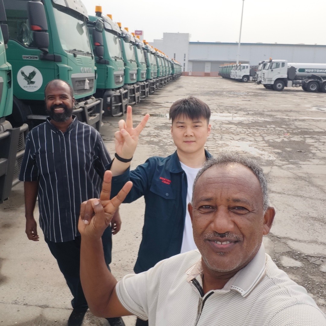 Latest company Cases about Sudan'dan müşteriler fabrikamızı ziyaret etmeye geldi.