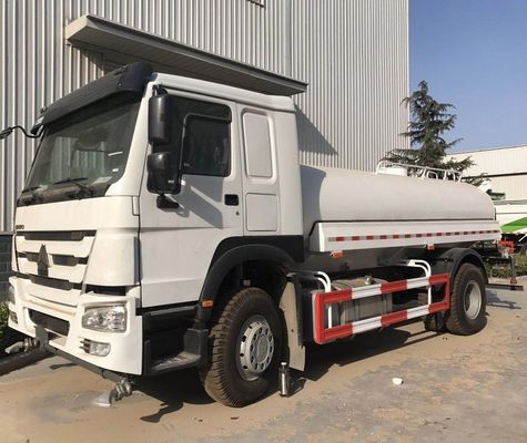 satın al SINOTRUCK 4X2 5CBM Su Özel Araç Kamyon El Şanzıman Tipi 10 Ton Adli Yük online manufacture
