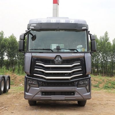 İyi bir fiyat. Sol direksiyon Sinotruk Özel Araç Kullanılmış Sinotruk HOWO MAX 6X4 530hp LNG traktörü çevrimiçi