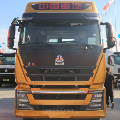 İyi bir fiyat. Kullanılmış HOWO SINOTRUCK 6X4 Kamyon Başlığı T7H 460 Euro 5 Emisyonlu Traktör Kamyon çevrimiçi