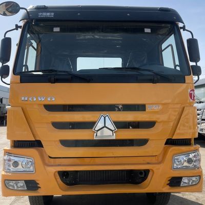 İyi bir fiyat. 10m3 Sinotruk Tipper Truck 6x4 Dizel 40 Tonlu Eklemli Çöp Kamyonu 10 Lastik çevrimiçi