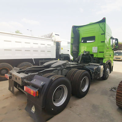 İyi bir fiyat. Kullanılmış Çinli Sinotruck Howo T7H 480 540 HP Alüminyum yakıt tankı ile 6X4 traktör kamyon başı çevrimiçi
